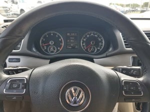 2014 Volkswagen Passat w/Sunroof